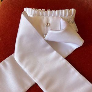 Stunning Equiline Adel Pleated Collar Stock Tie